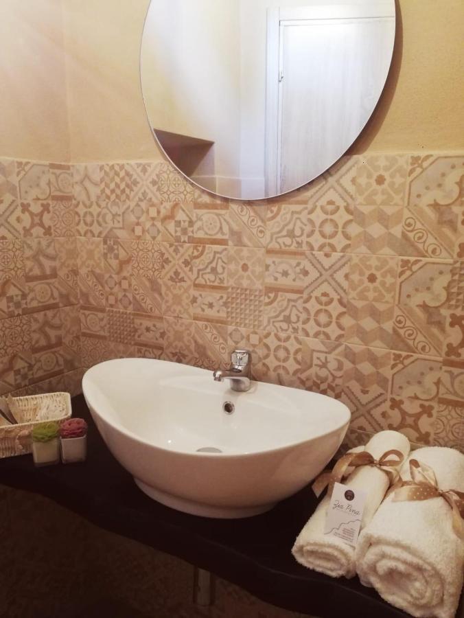 B&B Zia Pina Castellaneta Buitenkant foto